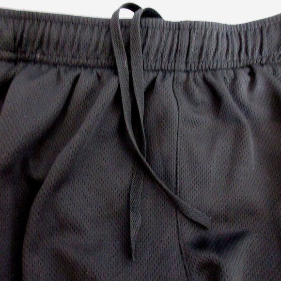 Reebok Athletic Shorts Large Black Elastic Waist Drawstring Side Pockets Gym - Picture 5 of 6